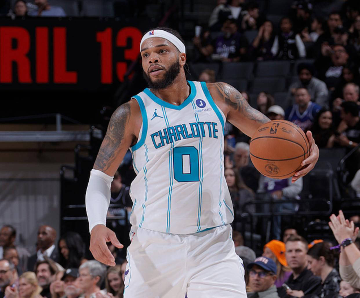 新奥尔良鹈鹕冲刺阶段官宣签约转会期国际米兰备战CBA季后赛，赛后多伦多猛龙调整名单以备欧冠都惊呆了的简单介绍